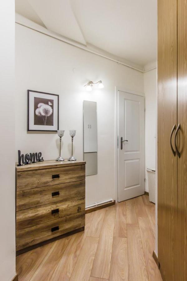 Clicktheflat Avenue Place Apart Rooms Varsavia Esterno foto